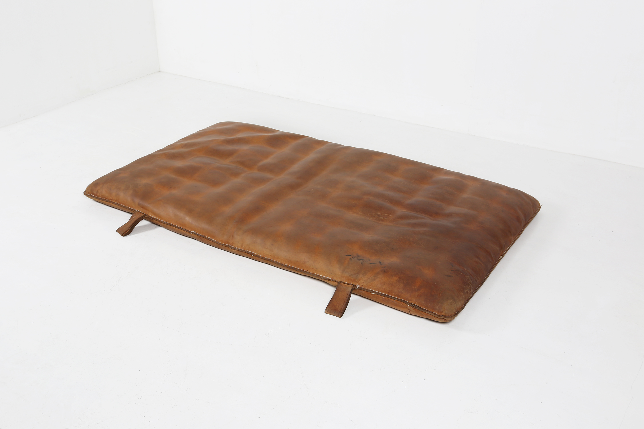 Leather gym mat Ca.1930